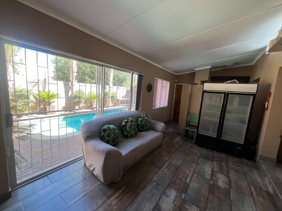 5 Bedroom Property for Sale in Blydeville Northern Cape